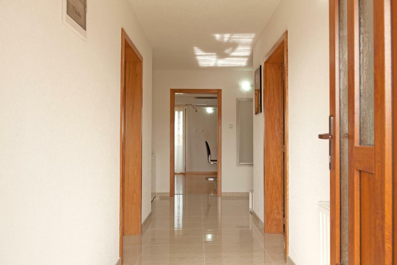 Apartment Lena Gornji Vaganac Exterior photo